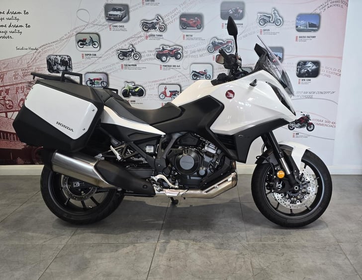 Honda NT1100