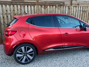 Used Renault CLIO CLIO 1.5 DCI DYNAMIQUE S MEDIANAV EDC EURO 5 5DR for sale in Chesterfield | Image 3