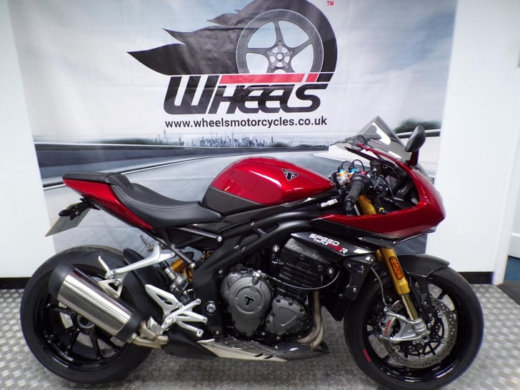 Triumph SPEED TRIPLE RR