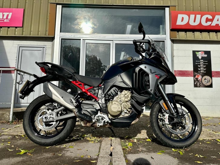 Ducati MULTISTRADA V4 S RADAR