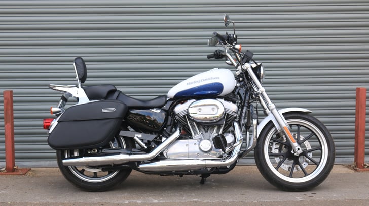 Harley-Davidson SPORTSTER 883