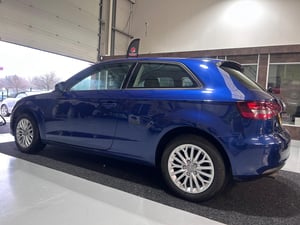 Used Audi A3 A3 1.6 TDI SE TECHNIK S TRONIC EURO 6 (S/S) 3DR for sale in Chesterfield | Image 2