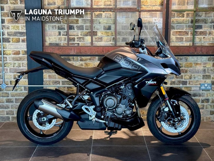 Triumph Tiger Sport 800