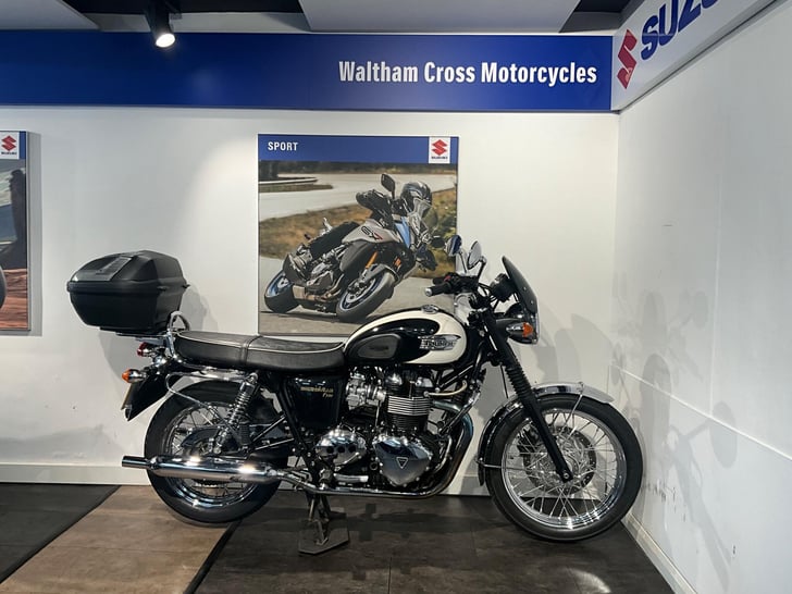 Triumph BONNEVILLE T100 865