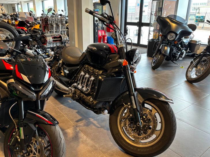 Triumph ROCKET III ROADSTER