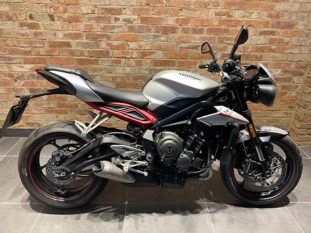 Triumph STREET TRIPLE 765 R