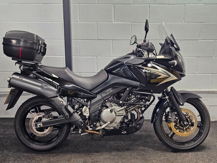 Suzuki V-STROM 650
