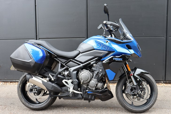 Triumph Tiger Sport 800