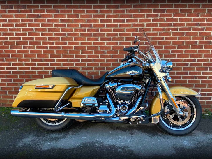 Harley-Davidson FLHR ROAD KING 1745 21 