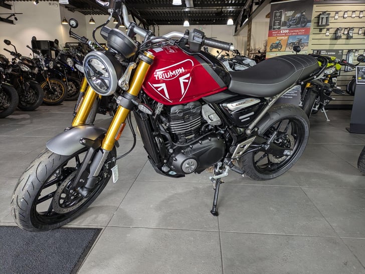 Triumph SPEED 400 MODERN CLASSICS