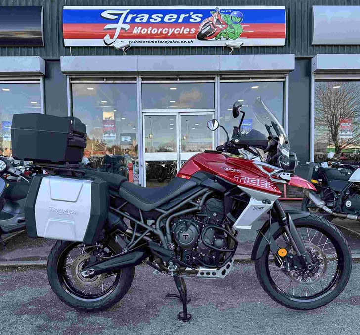 Triumph TIGER 800 XCA