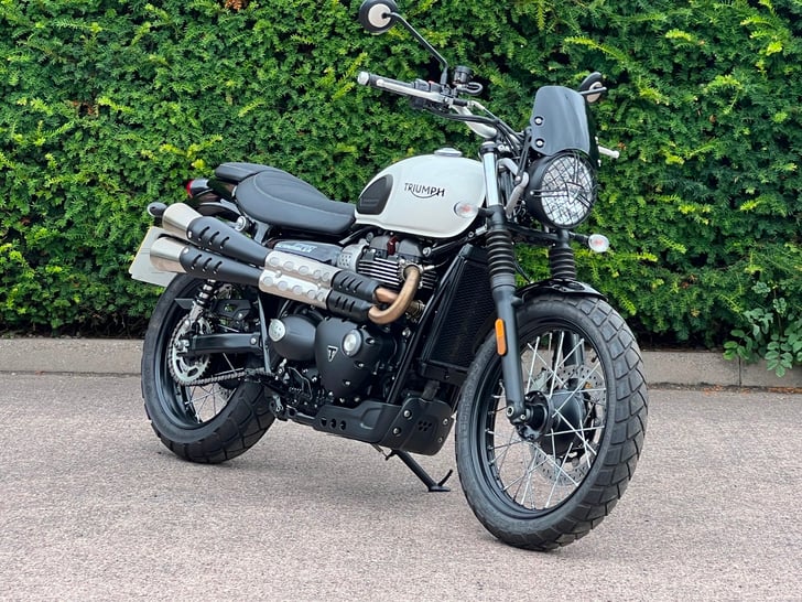 Triumph STREET SCRAMBLER