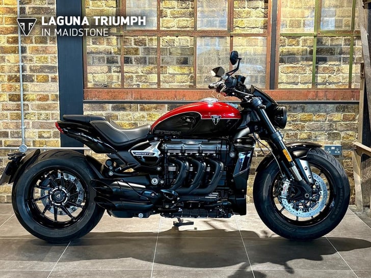 TRIUMPH ROCKET 3 STORM R