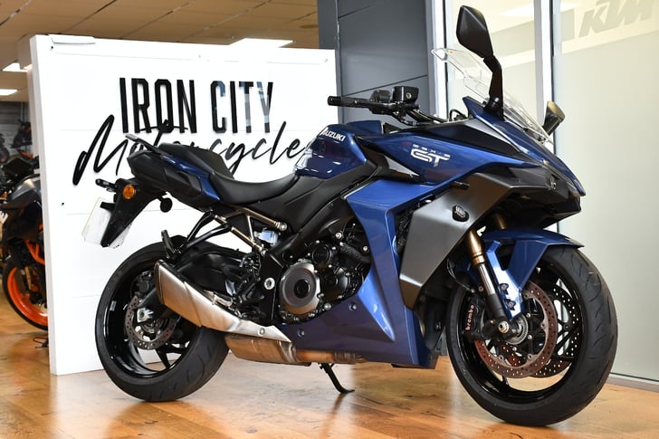 Suzuki GSX-S1000GT