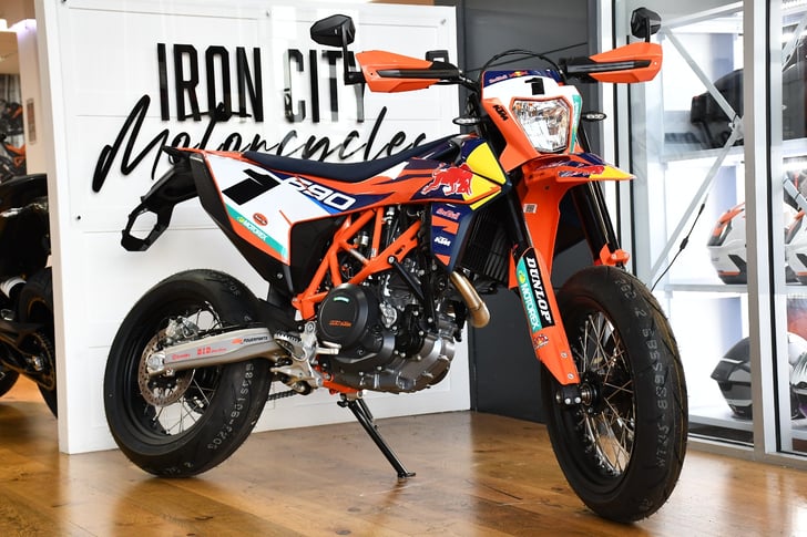 KTM 690 SMC R