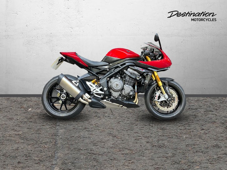 Triumph SPEED TRIPLE 1200 RR