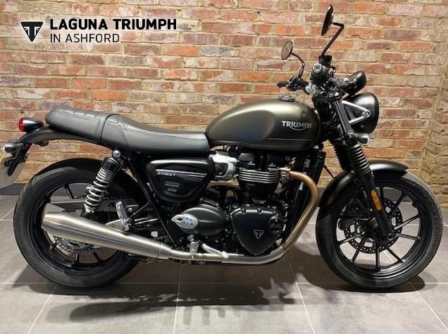 Triumph STREET TWIN