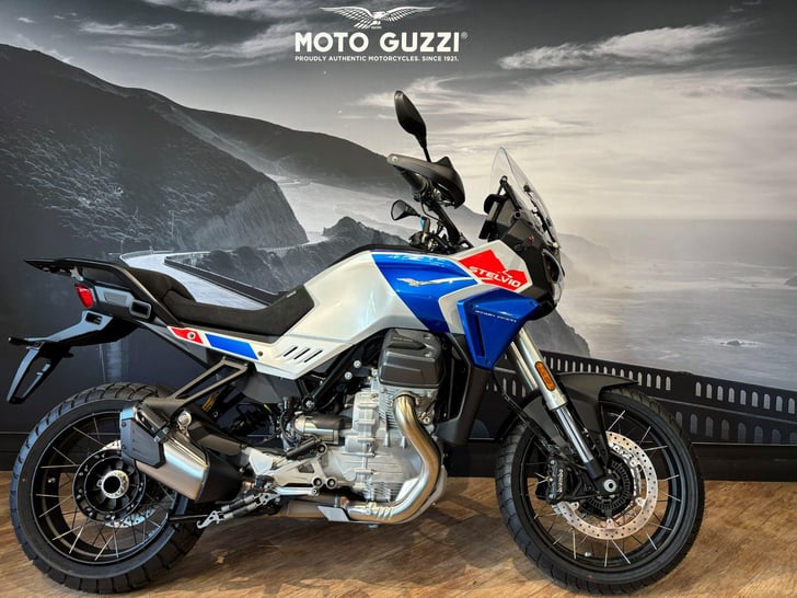 Moto Guzzi STELVIO DUECENTO TRIBUTO 1042