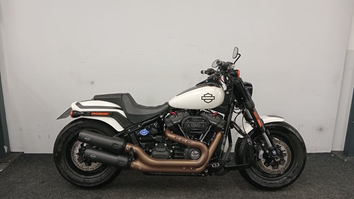 Harley-Davidson SOFTAIL FXFBS FAT BOB 114