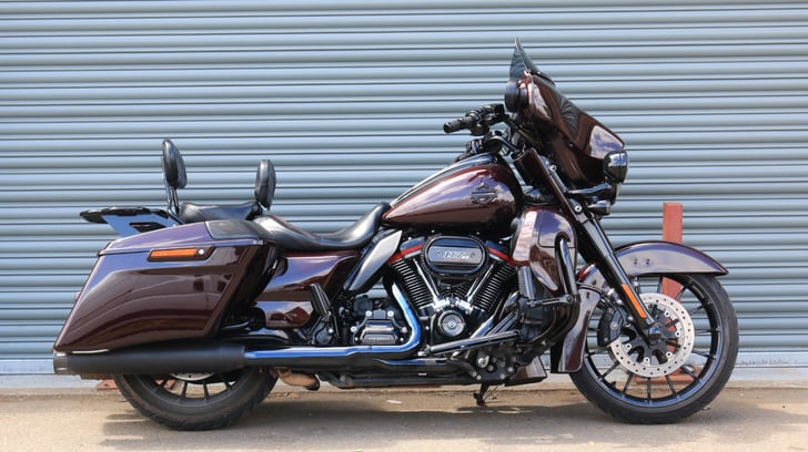 Harley-Davidson CVO FLHXSE STREET GLIDE