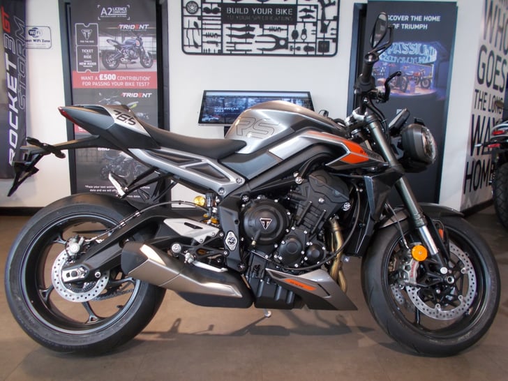 Triumph STREET TRIPLE RS