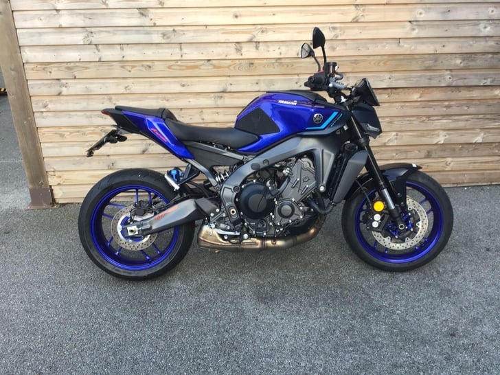 Yamaha MT-09 900 HYPER-NAKED