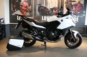 Used Honda NT1100 NT1100 1100 for sale in Watford | Image 2