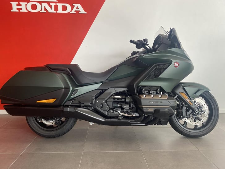 HONDA GL1800BD-P DCT 