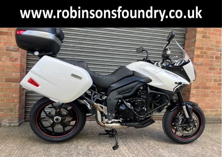 TRIUMPH TIGER SPORT 1050 
