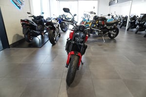 Triumph TRIDENT 660