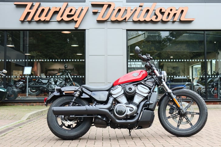 Harley-Davidson NIGHTSTER 975