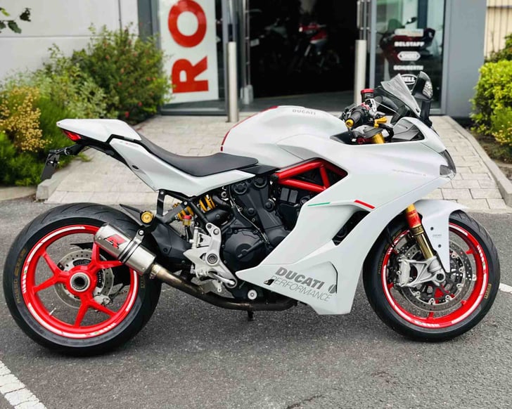 DUCATI MONSTER 796