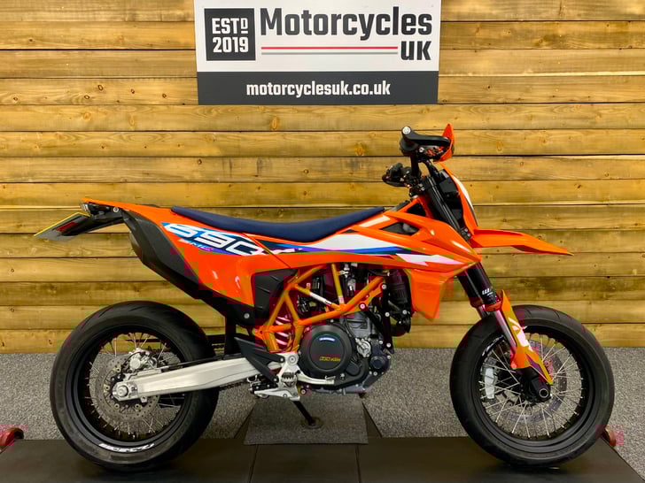 KTM 690 SMC R
