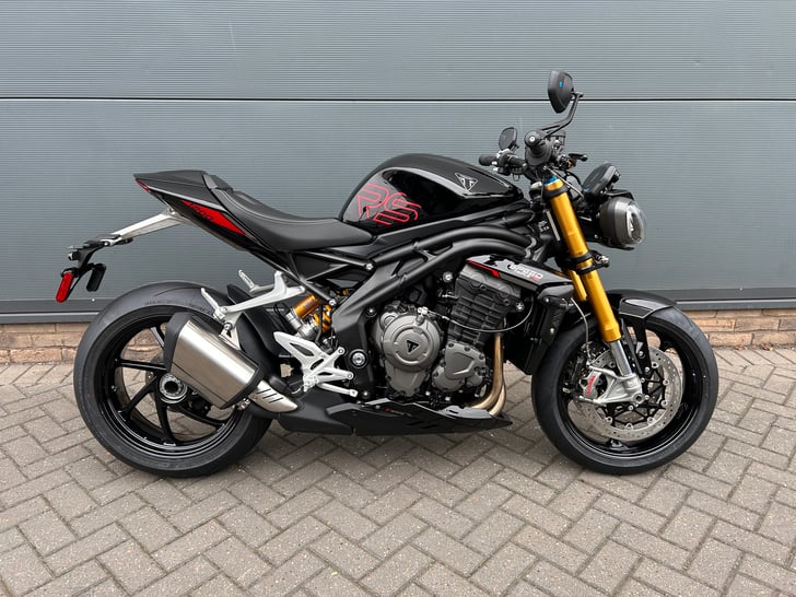Triumph SPEED TRIPLE RS