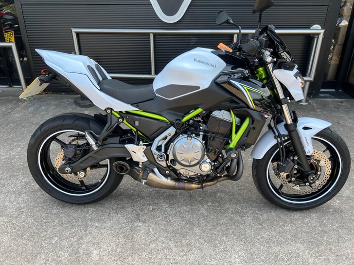 Kawasaki Z650 SUPERNAKED