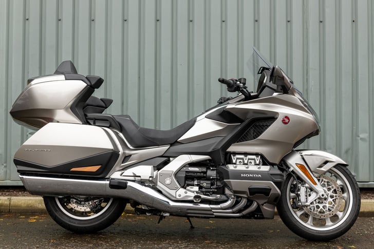 Honda GL1800 GOLD WING TOUR DCT