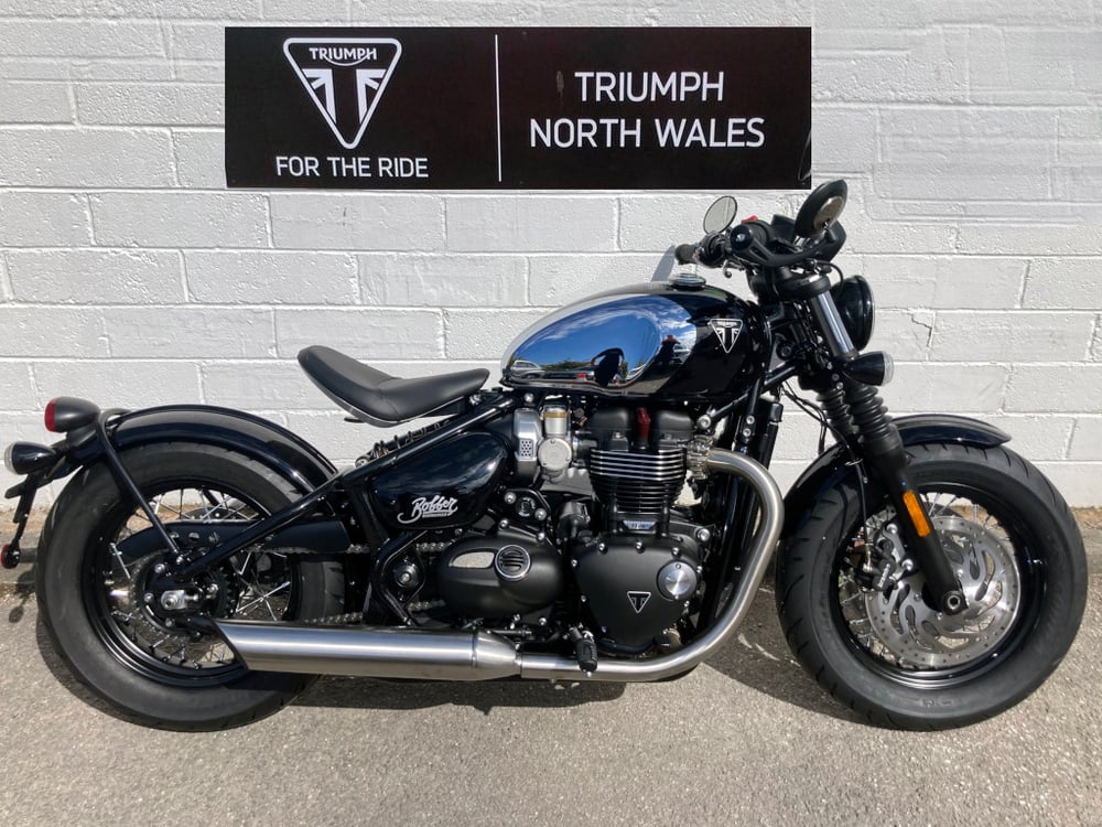 New Triumph BONNEVILLE BOBBER for sale in Abergele Completely Motorbikes
