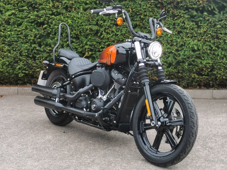 Harley-Davidson SOFTAIL FXBBS STREET BOB 114