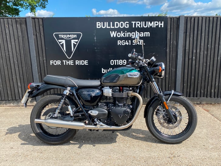 Triumph BONNEVILLE T100