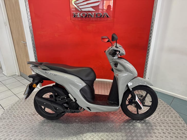Honda VISION 110