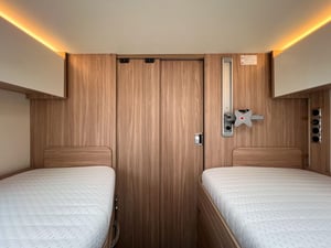 Used Burstner IXEO IXEO for sale in Wythall | Image 2