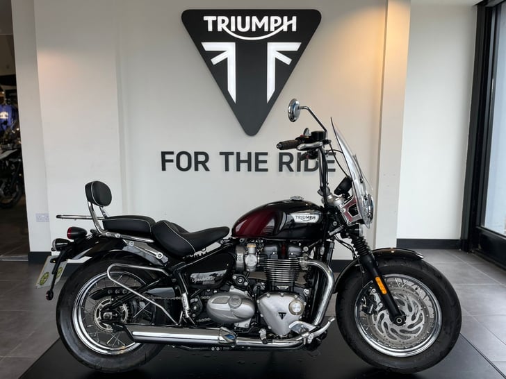 TRIUMPH BONNEVILLE SPEEDMASTER