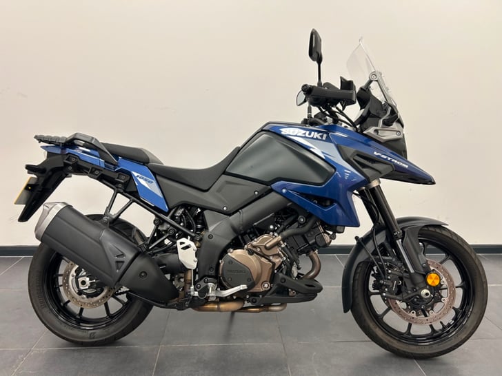 Suzuki V-STROM 1050