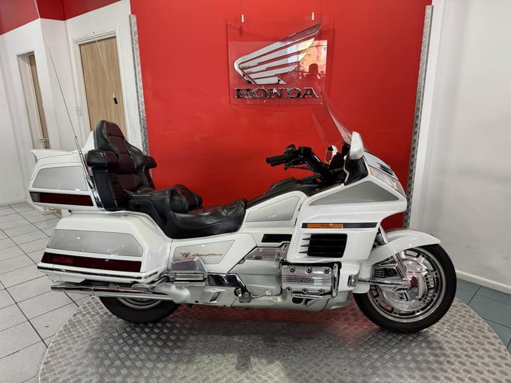 Honda GL1500 GOLD WING 25TH ANNIVERSARY 