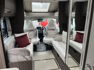 Used Elddis ENCORE 250 ENCORE 250 for sale in Wythall | Image 2
