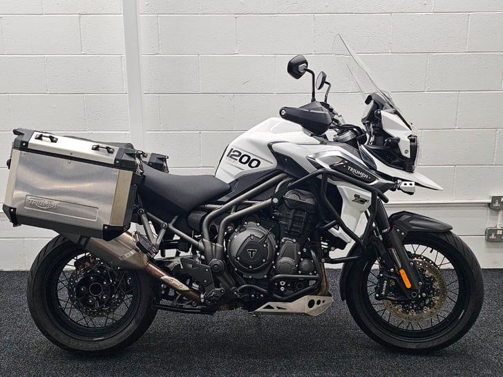 Triumph TIGER 1200 XCX