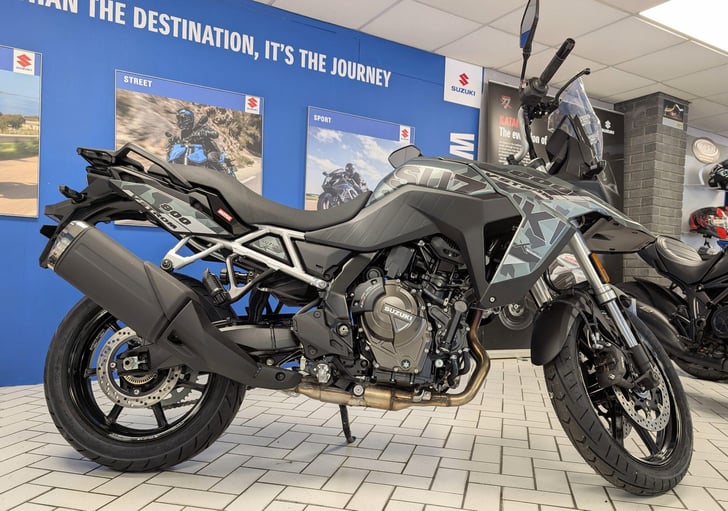 Suzuki V-STROM 800RE