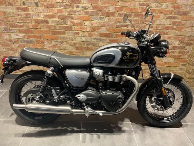Triumph BONNEVILLE T100