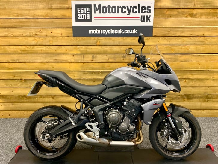 TRIUMPH TIGER SPORT 660