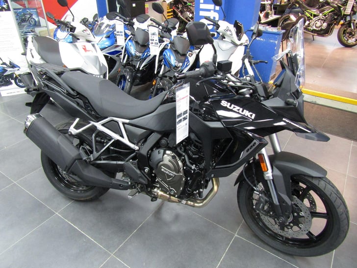 Suzuki V-STROM 800RE